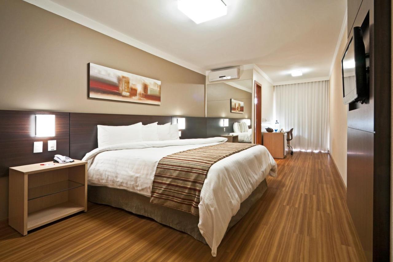 Ramada Hotel & Suites Lagoa Santa By Wyndham Exteriör bild